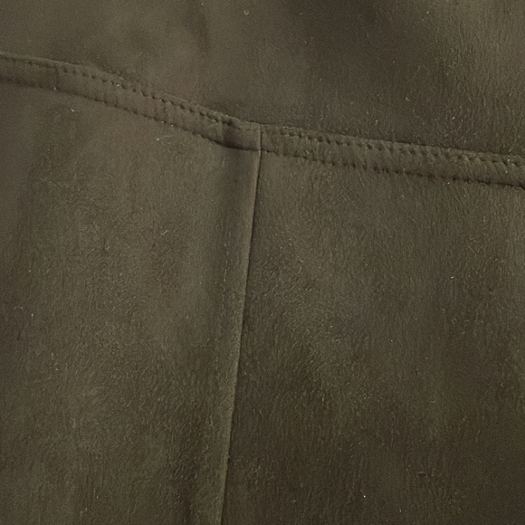 Suede like leggings - Picture 2 of 4